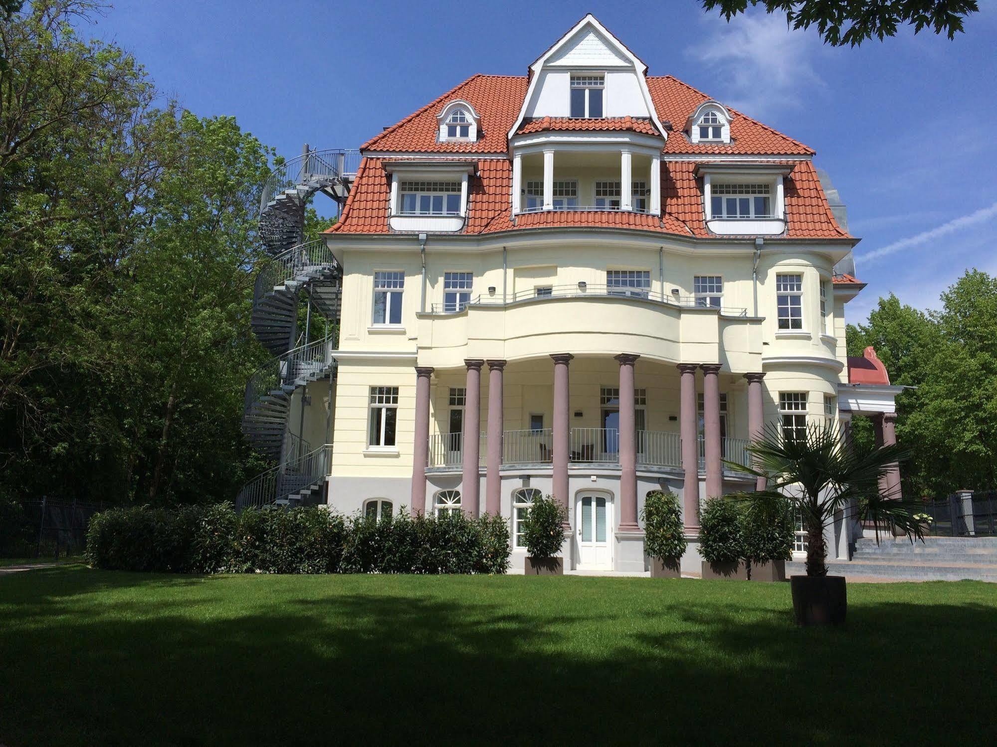 Appartements Am Kurpark Bad Pyrmont Eksteriør billede