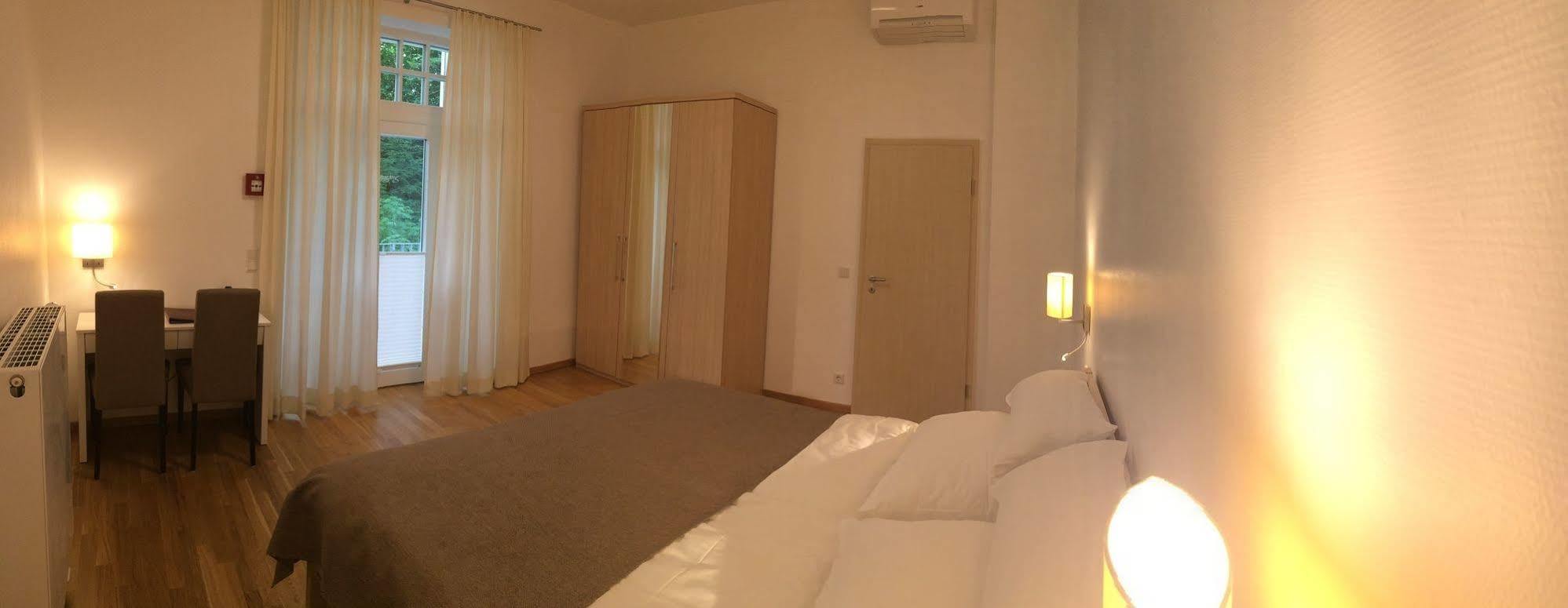 Appartements Am Kurpark Bad Pyrmont Eksteriør billede